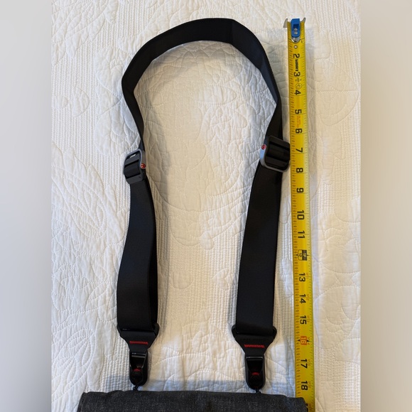 Peak Design Field Pouch & Slide Strap Bundle- The Ultimate Minimalist Carry - Picture 14 of 14